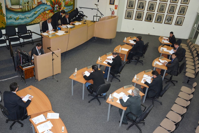 Proposições que foram deliberadas pelo Plenário da Câmara Municipal em Sessão Ordinária realizada em 05/10/2015