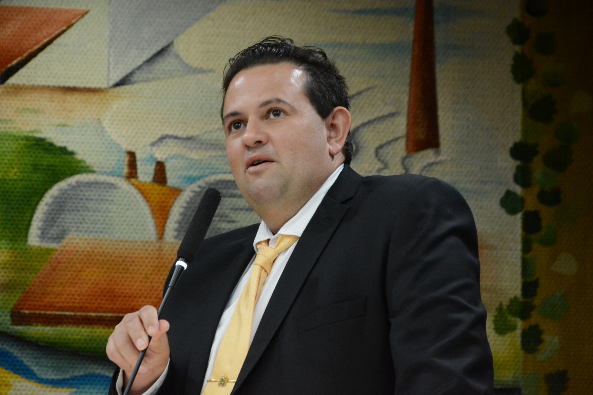 Dr. Fernandinho apresenta Projeto de Lei contra o nepotismo