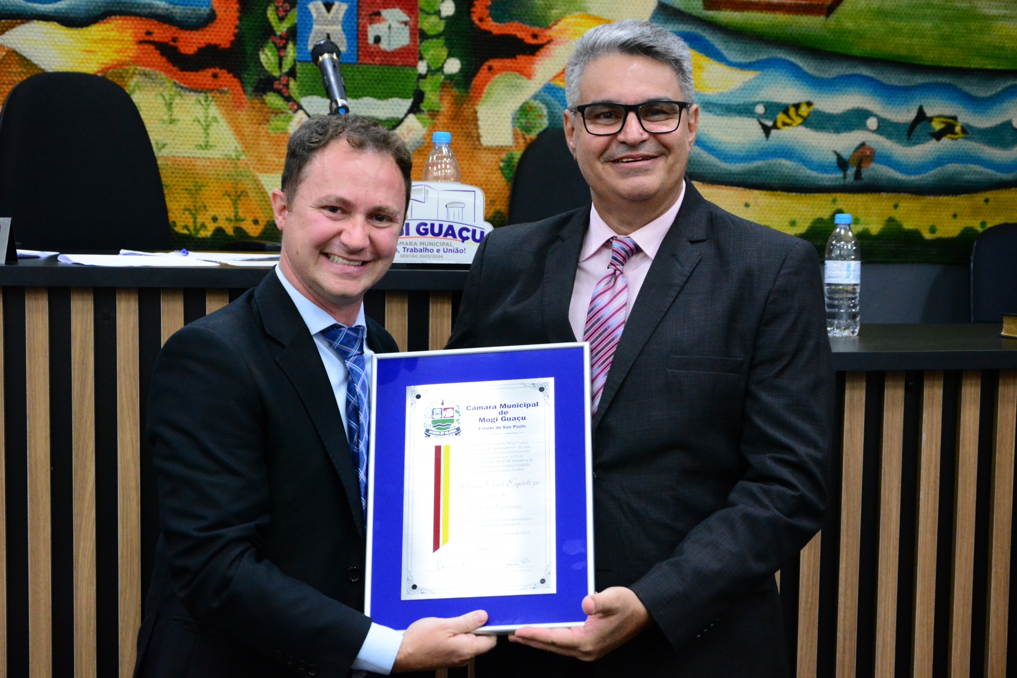 Marcos César Espretoza recebe o título de “Cidadão Guaçuano”